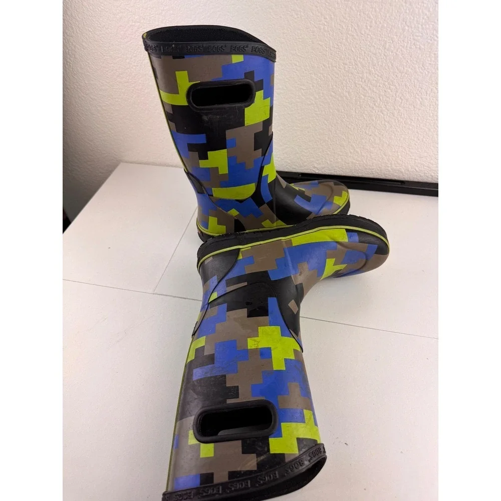 Bogs Youth Waterproof Rain Boots Size 4 EU 37 Camo Pixel‎ Digital Pattern